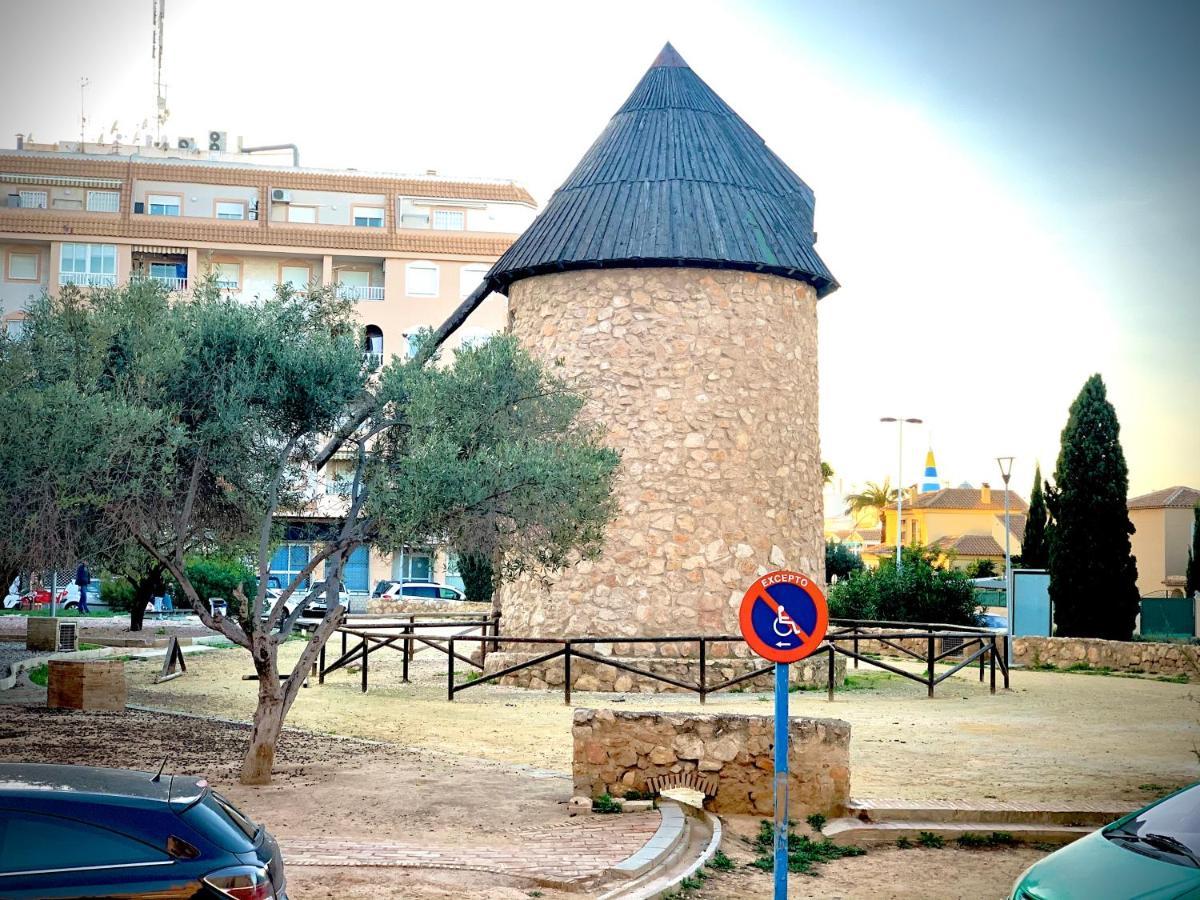 El Molino Lägenhet Torrevieja Exteriör bild